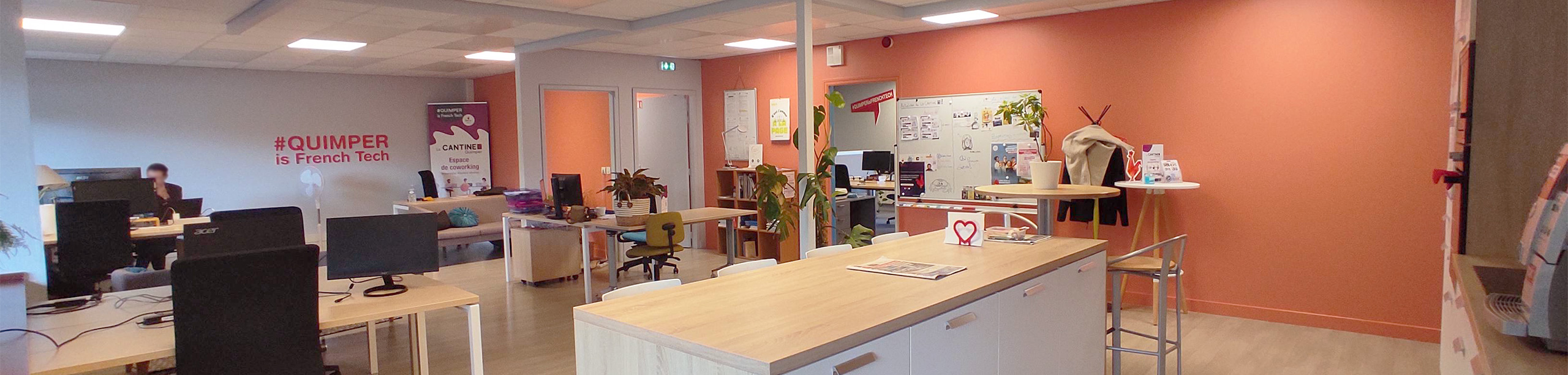 La Cantine Coworking est un espace convivial pour salariés, freelances et indépendants sur Quimper !